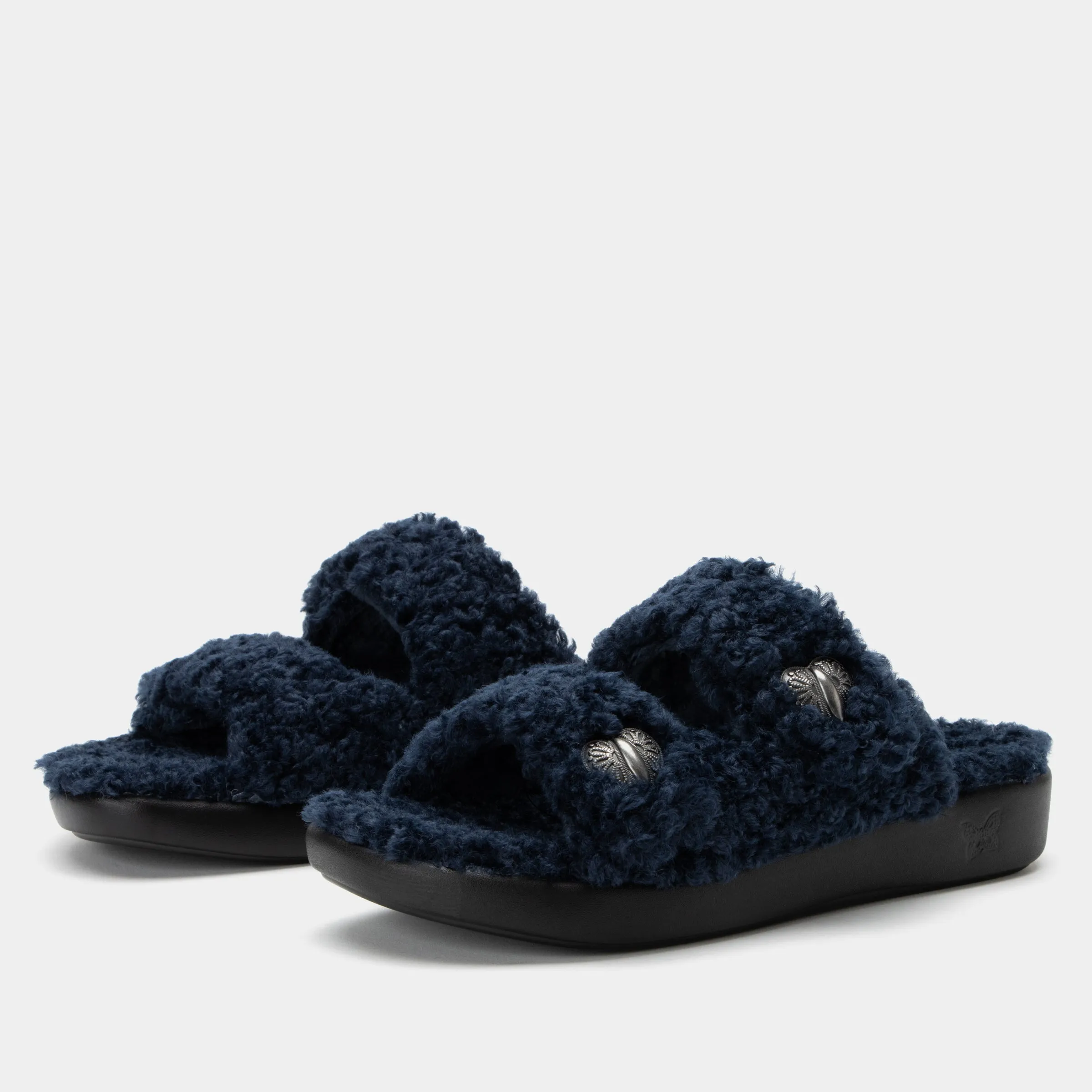 Chillery Sapphire Slipper