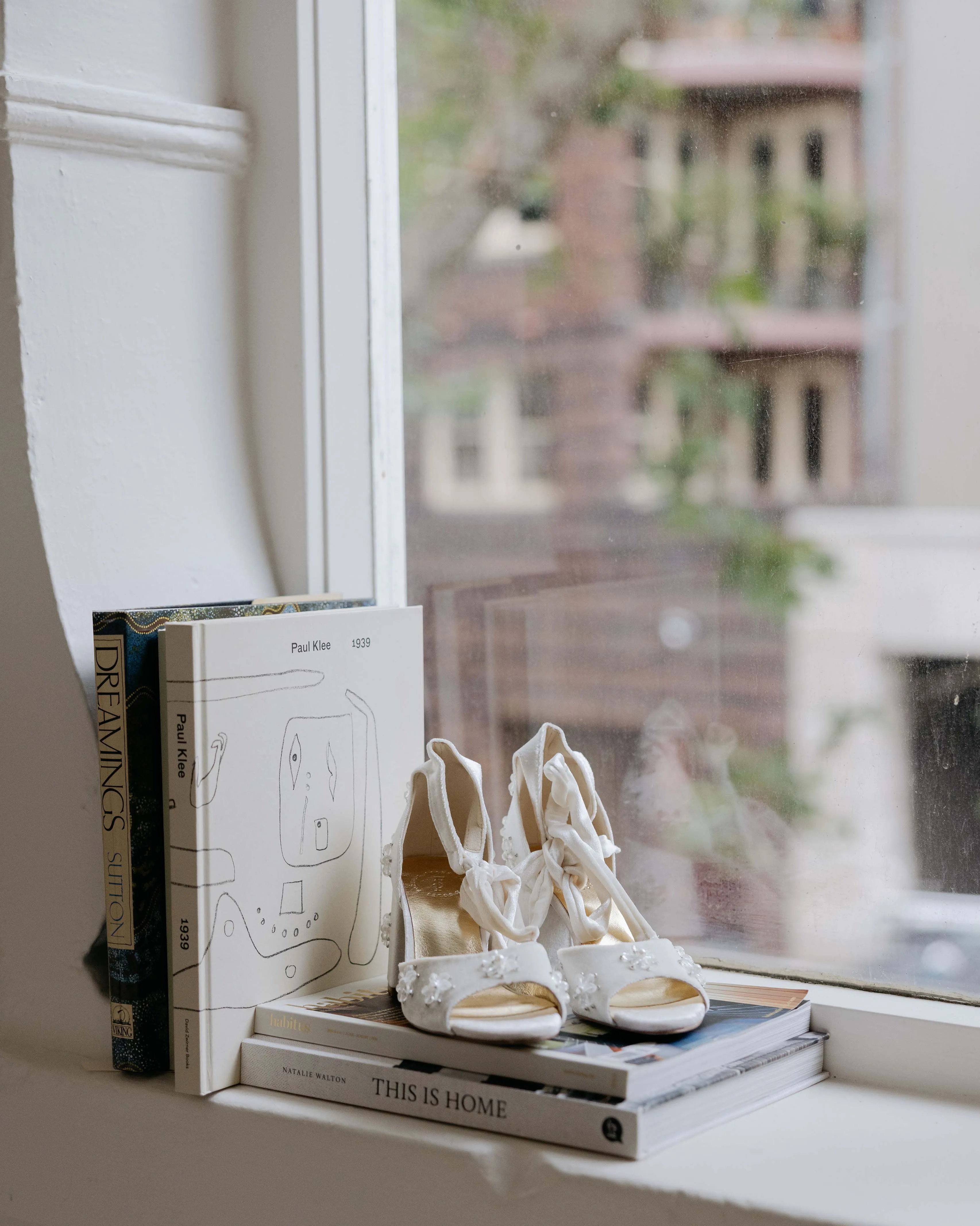 EMOTION - VELVET WEDDING HEELS WITH PEARL AND CRYSTAL FLOWERS