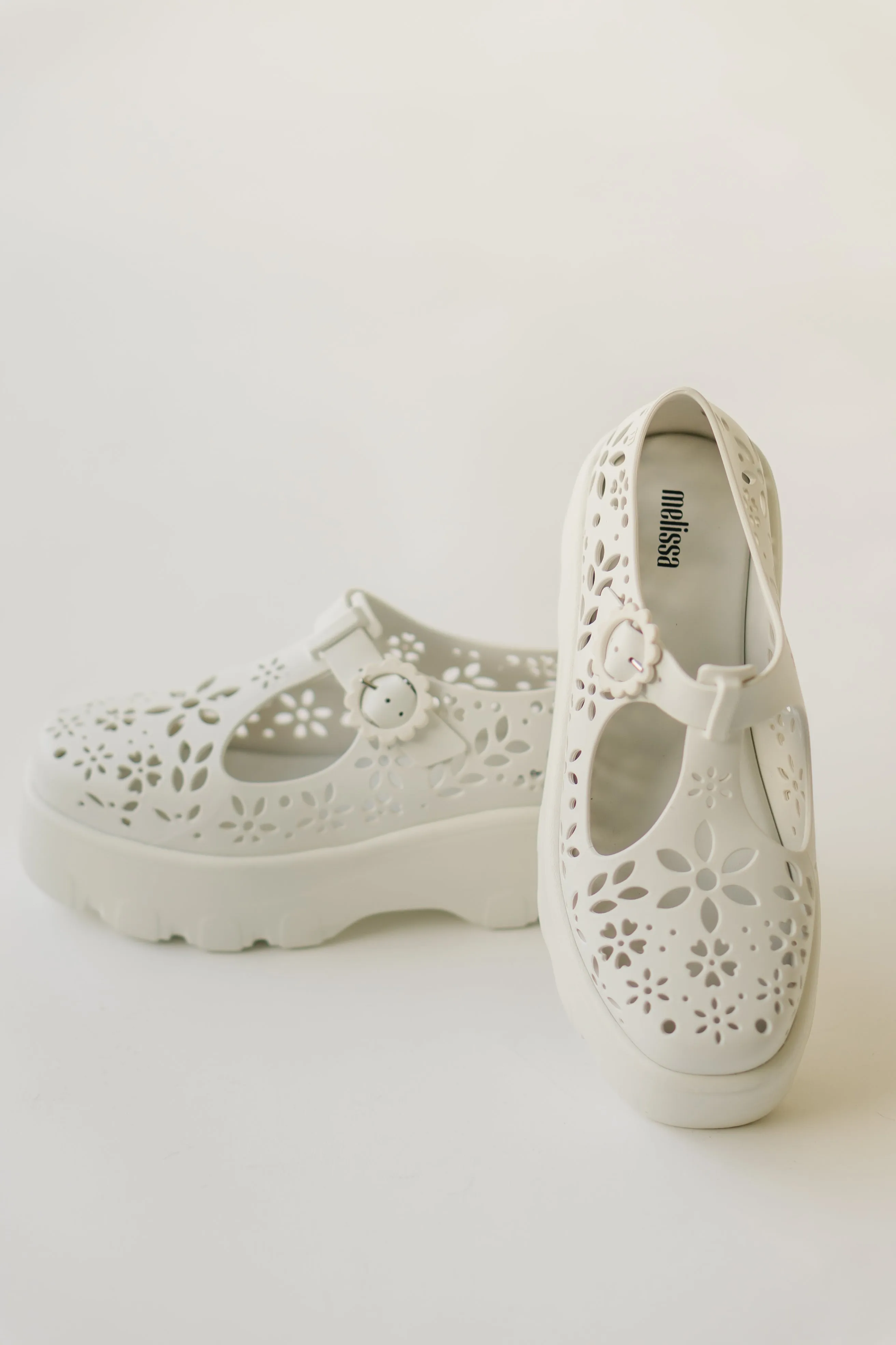 Melissa: Kick Off Lace Platform in White