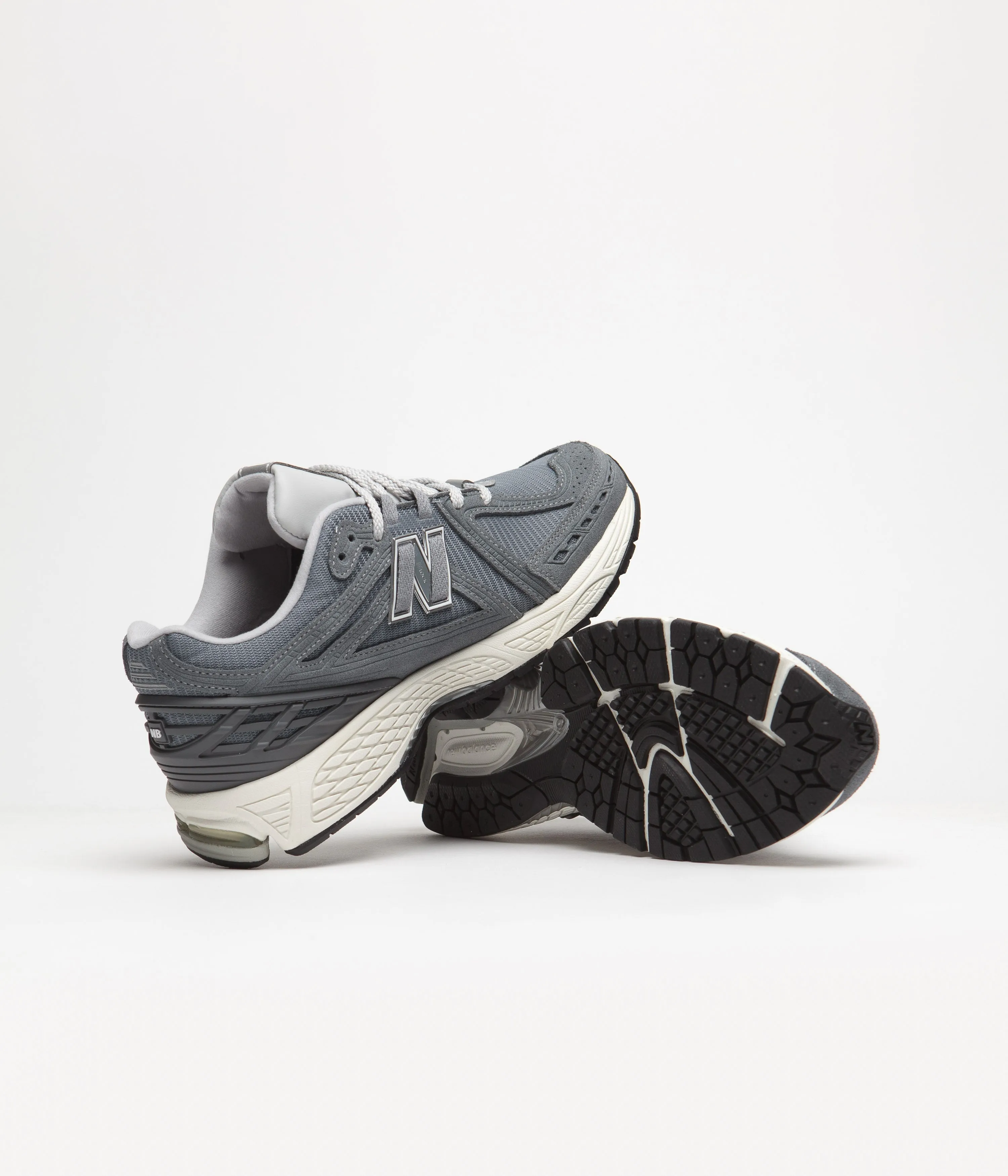 New Balance 1906 Shoes - Titanium