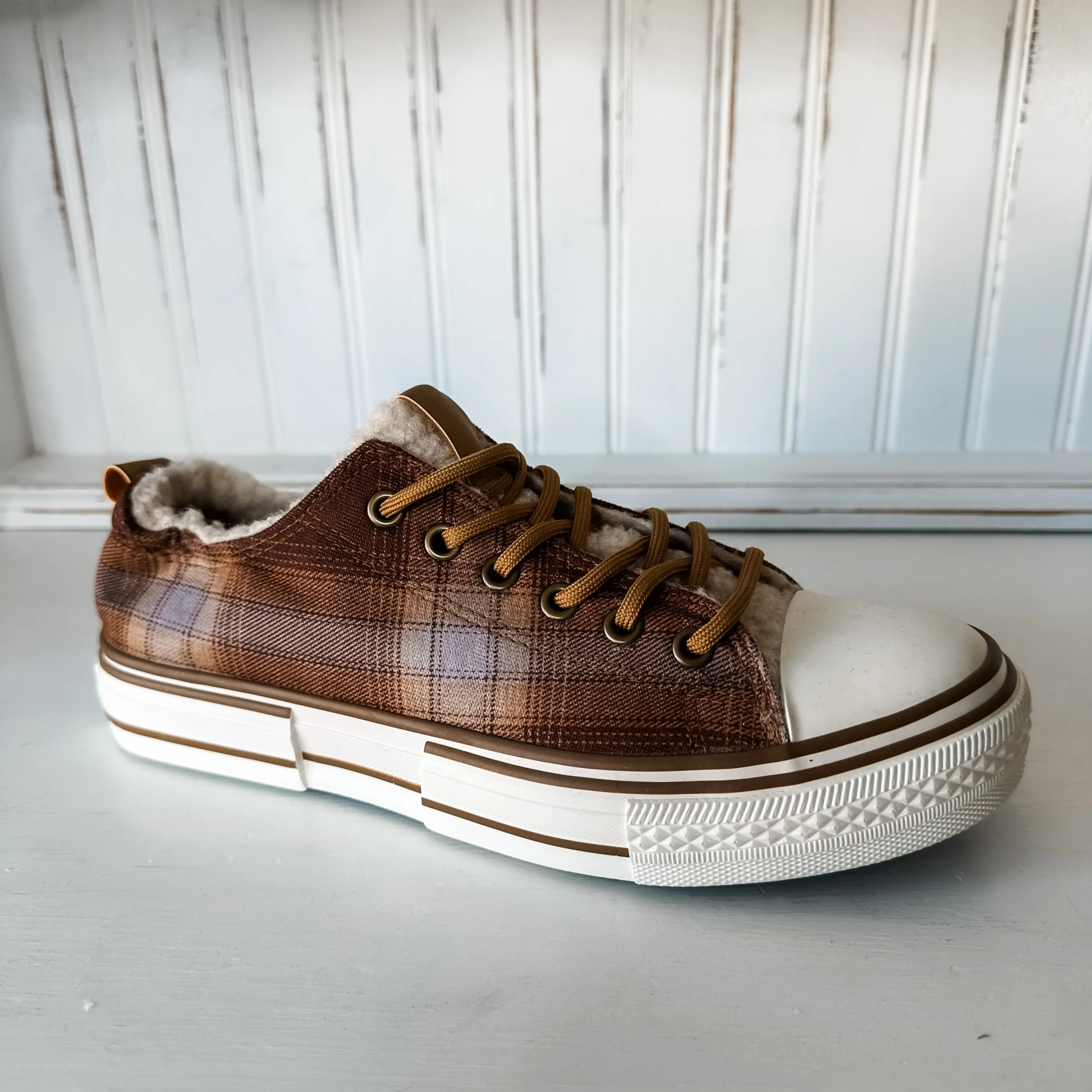 Soli Sneaker - Plaid