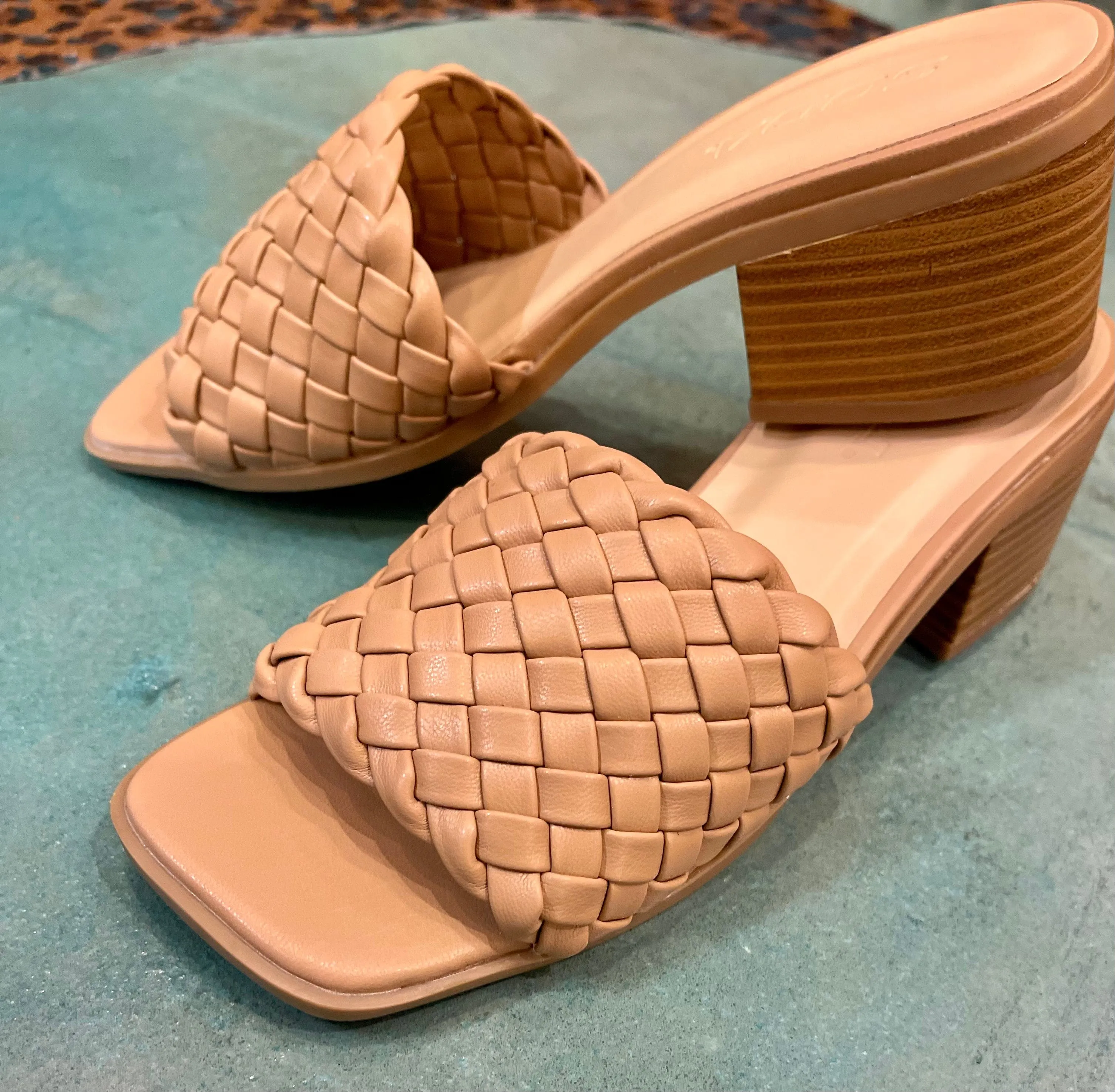 The Bailey Nude Heel